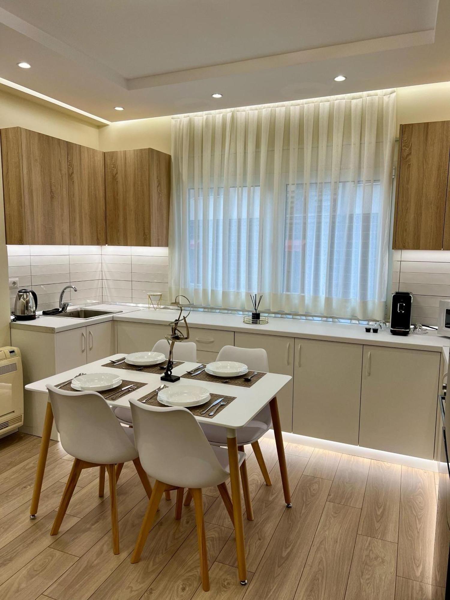 Apartmán Metropolitan Charm: Cozy 1Br In 7Min To Skanderbeg Tirana Exteriér fotografie